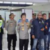Dua Pelaku Kasus Judi Online Libatkan Pegawai Komdigi Tiba di Bandara Soetta