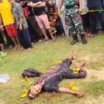 Ditengah Lapangan Bola Tergeletak Mayat Seorang Kakek Leher Nyaris Putus