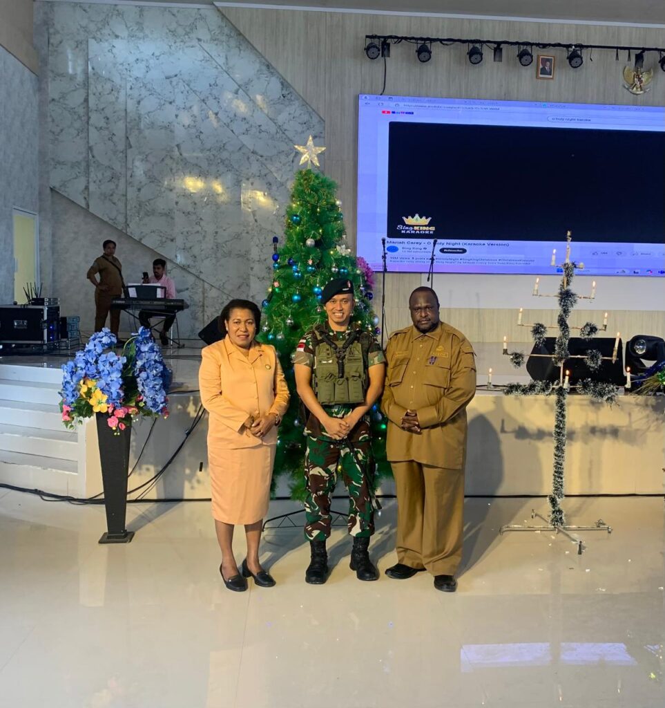 Satgas Yonif 762/VYS Hadiri Lepas Sambut Nataru