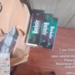 Terbongkar!!! Polisi Sita Ratusan Bungkus Rokok Ilegal Di Pekanbaru