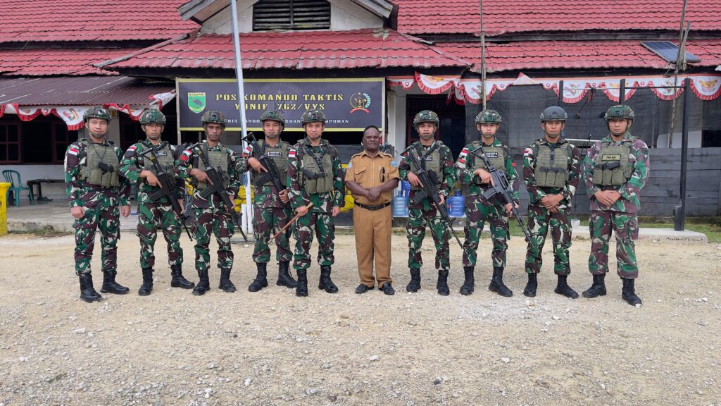Satgas Yonif 762/VYS Jalin Silaturahmi dengan Pemda Kabupaten Maybrat