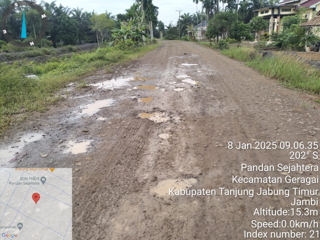 Peningkatan Jalan Senilai 2,2 M Baru Beberapa Bulan Sudah Rusak Parah