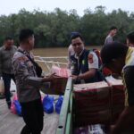 Kapolres Tanjab Timur Kunjungi Korban Musibah Kebakaran