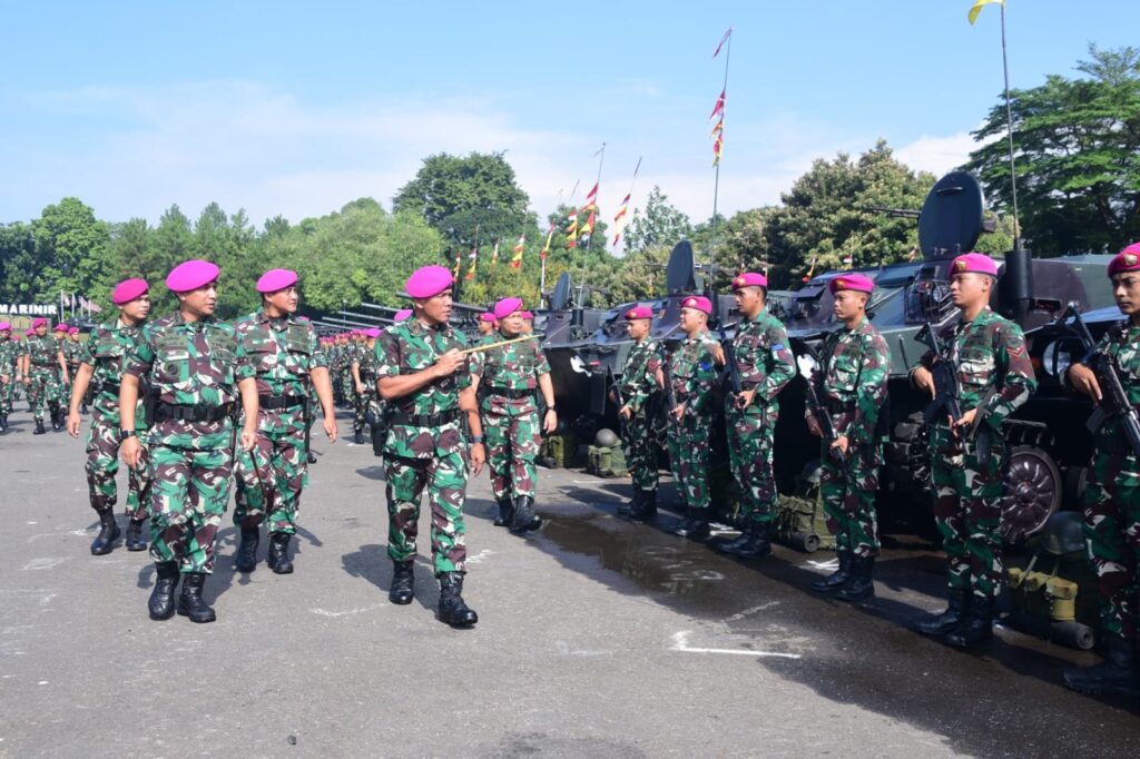 Danpasmar 1 Pimpin Apel Gelar Pelantikan Panglima Korps Marinir