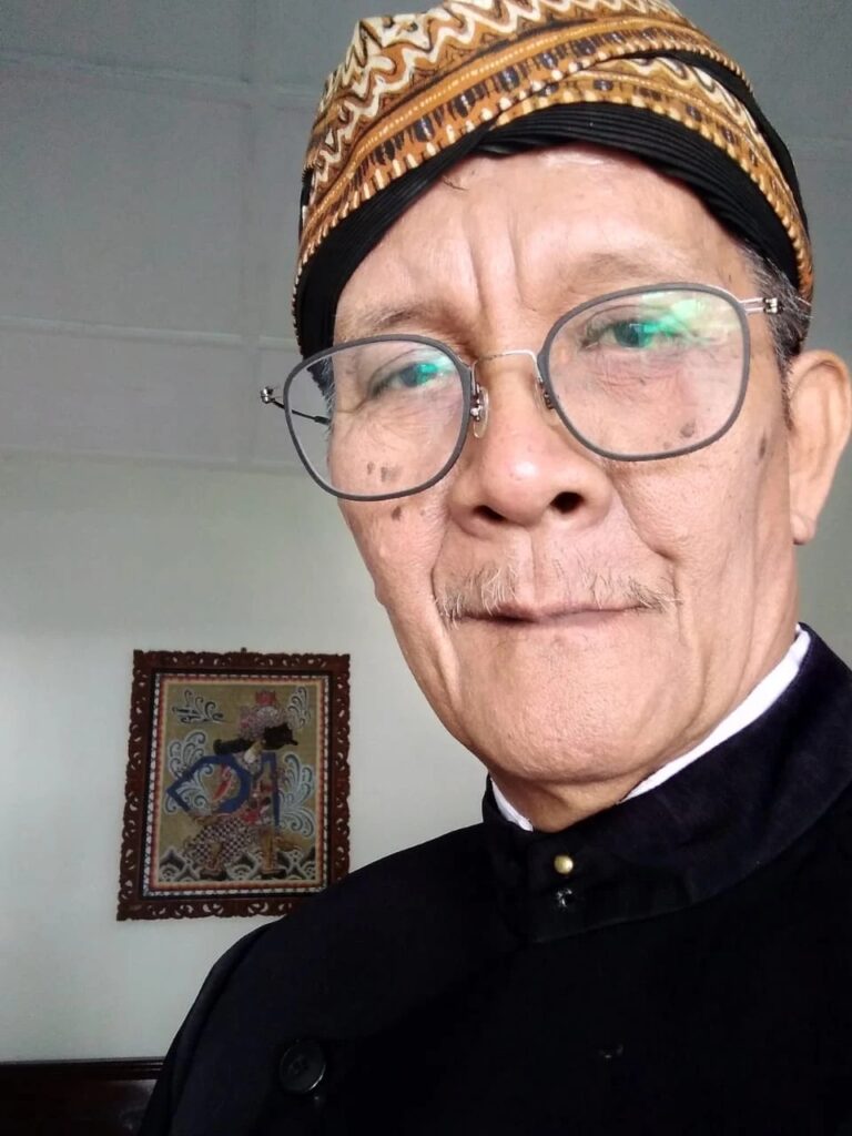 Kesadaran dan Pemahaman Serta Pendalaman Pendidikan Berwawasan Spiritual
